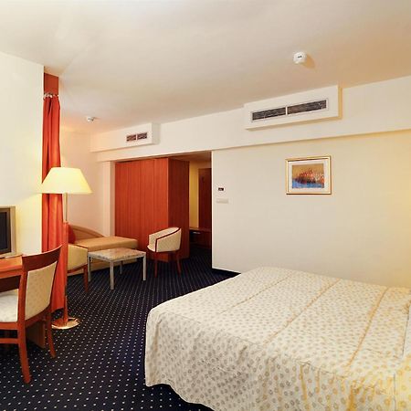 Marko Polo Maradiso Hotel By Aminess Korcula Town Room photo