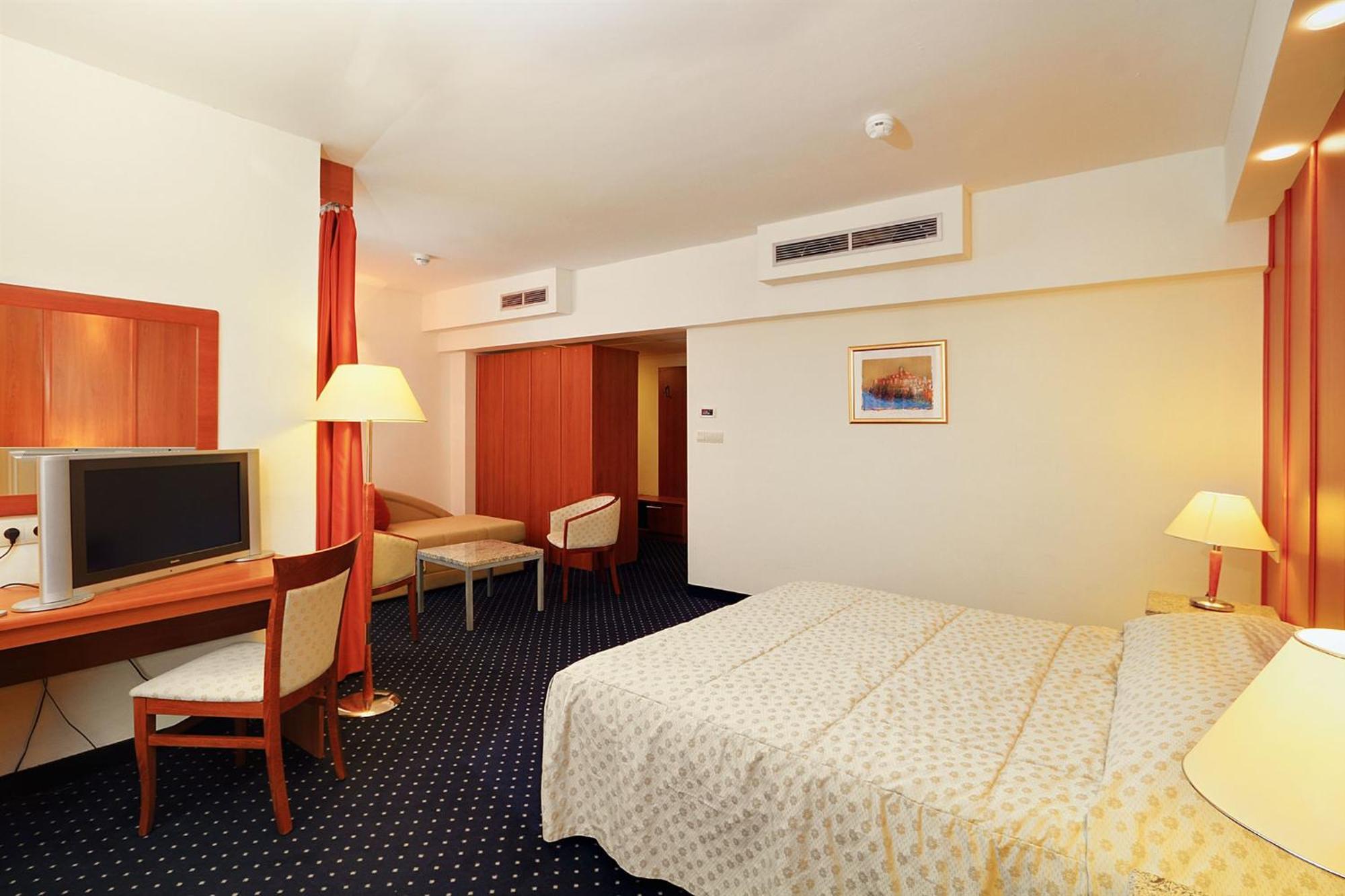 Marko Polo Maradiso Hotel By Aminess Korcula Town Room photo