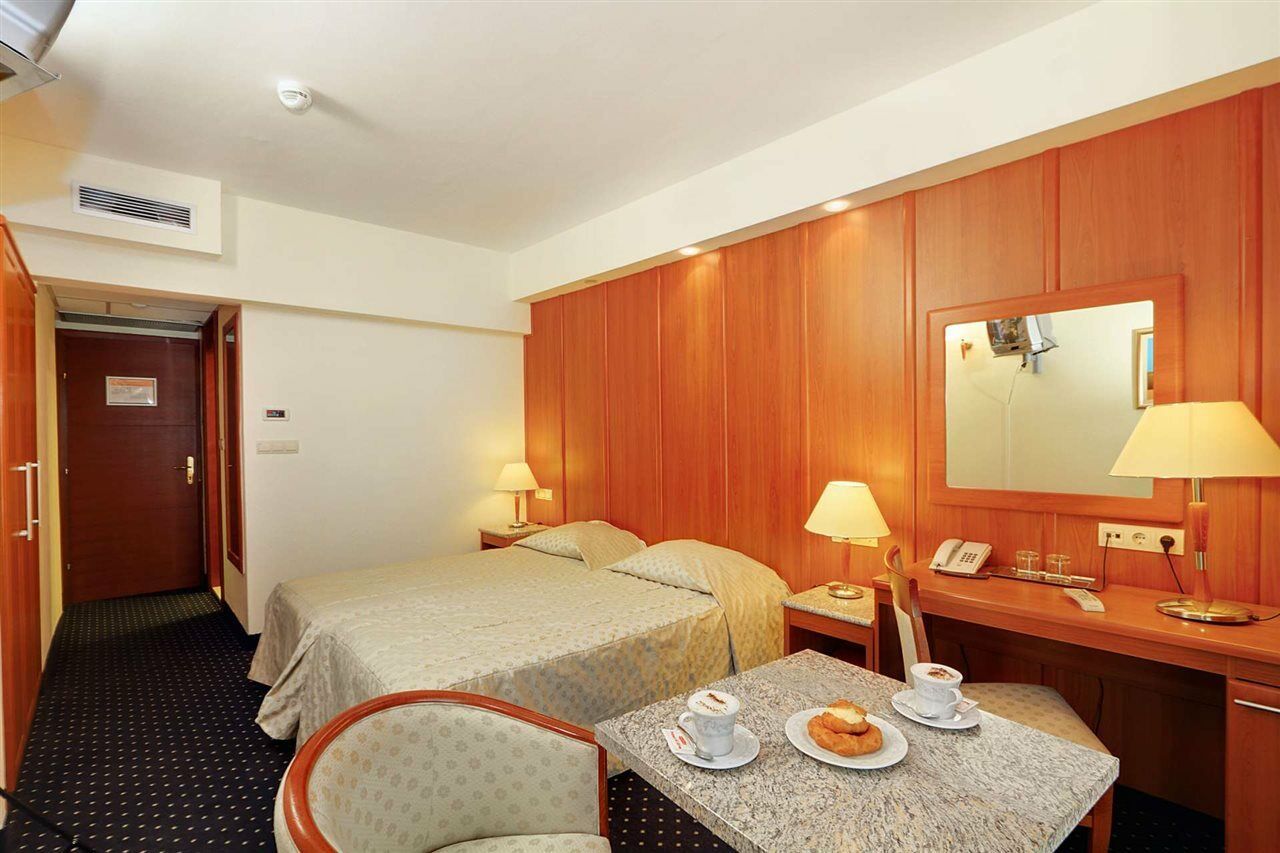 Marko Polo Maradiso Hotel By Aminess Korcula Town Exterior photo